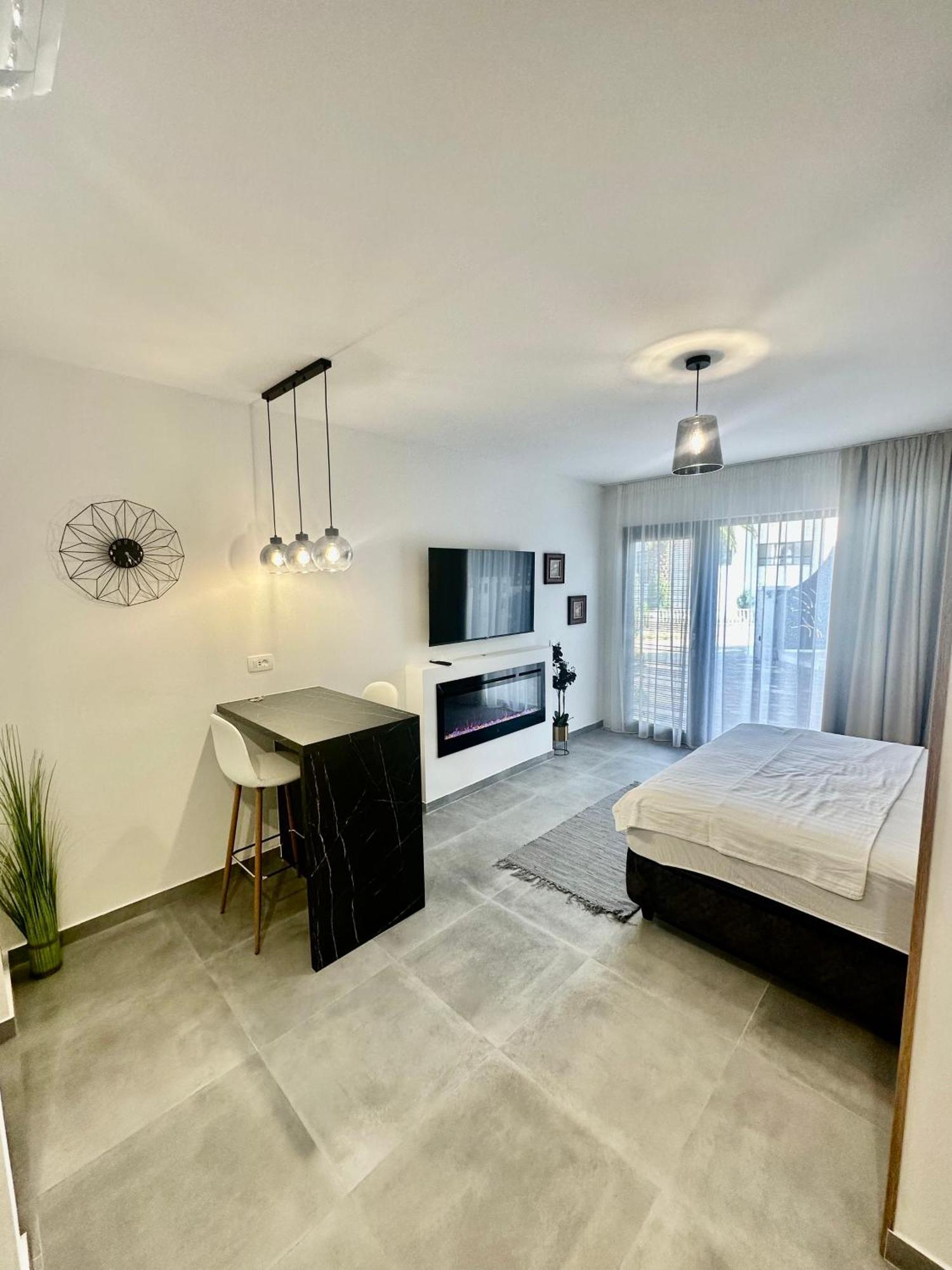 Apartment Sara IV ลิทซ์ยัน ภายนอก รูปภาพ
